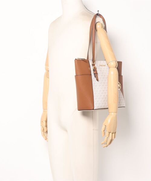 MICHAEL KORS（マイケルコース）の「CHARLOTTE トート ラージ（トートバッグ・レディース・ホワイト系・FREE）」の5枚目の写真