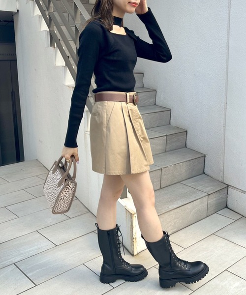 OLIVE des OLIVE（オリーブデオリーブ）の「チョーカーネックダブルフロントプルオーバ（ニット/セーター・レディース・オフホワイト/サックスブルー/グレー/ブラック・FREE）」の6枚目の写真