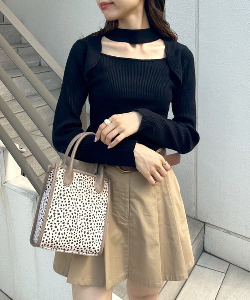 OLIVE des OLIVE（オリーブデオリーブ）の「チョーカーネックダブルフロントプルオーバ（ニット/セーター・レディース・オフホワイト/サックスブルー/グレー/ブラック・FREE）」の8枚目の写真