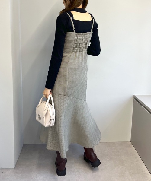 OLIVE des OLIVE（オリーブデオリーブ）の「チョーカーネックダブルフロントプルオーバ（ニット/セーター・レディース・オフホワイト/サックスブルー/グレー/ブラック・FREE）」の13枚目の写真