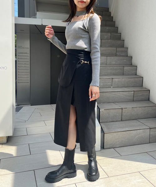 OLIVE des OLIVE（オリーブデオリーブ）の「チョーカーネックダブルフロントプルオーバ（ニット/セーター・レディース・オフホワイト/サックスブルー/グレー/ブラック・FREE）」の15枚目の写真