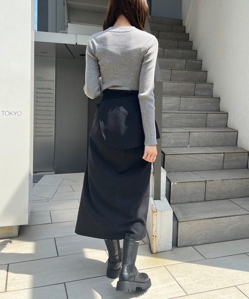 OLIVE des OLIVE（オリーブデオリーブ）の「チョーカーネックダブルフロントプルオーバ（ニット/セーター・レディース・オフホワイト/サックスブルー/グレー/ブラック・FREE）」の16枚目の写真