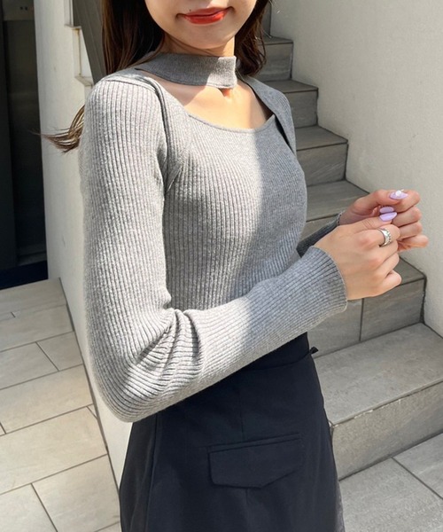 OLIVE des OLIVE（オリーブデオリーブ）の「チョーカーネックダブルフロントプルオーバ（ニット/セーター・レディース・オフホワイト/サックスブルー/グレー/ブラック・FREE）」の18枚目の写真