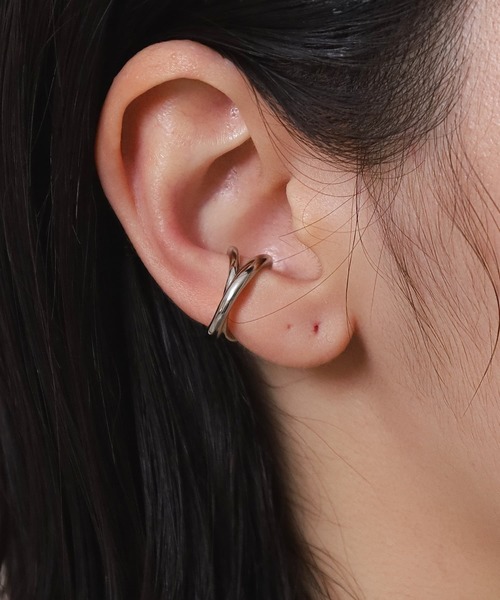 LHME(エルエイチエムイー)の「【WEB限定】”Atrium”ブランチダブルイヤーカフ/サージカルステンレス(金属アレルギー対応)【LHME / エルエイチエムイー】(イヤーカフ・レディース・シルバー/ゴールド・ONE SIZE)」の2枚目の写真