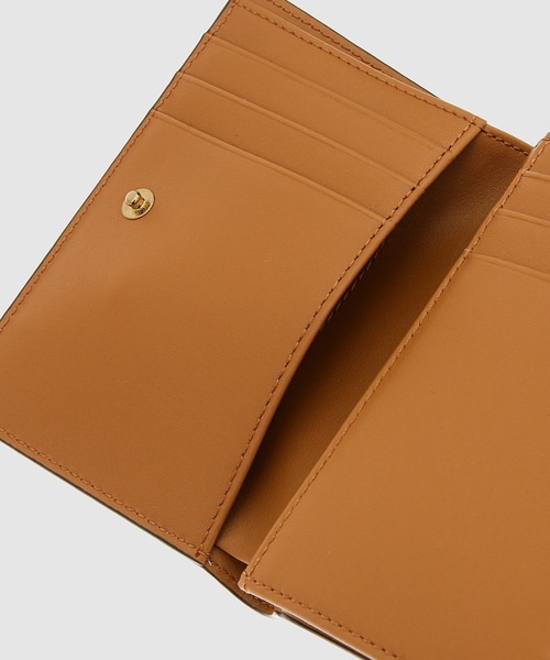 MCM（エムシーエム）の「〈Tracy〉三つ折り ヴィセトス ウォレット（財布・レディース・ブラウン/ブラック・SMALL）」の9枚目の写真