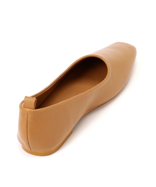 N.（N. Natural Beauty Basic）（エヌエヌナチュラルビューティーベーシック）の「アンクルチェーンストラップフラットパンプス（パンプス・レディース・ブラック/ベージュ・LARGE/MEDIUM）」の10枚目の写真