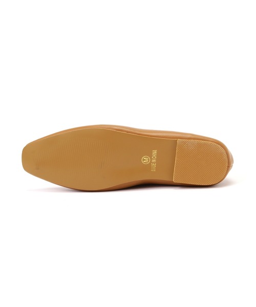 N.（N. Natural Beauty Basic）（エヌエヌナチュラルビューティーベーシック）の「アンクルチェーンストラップフラットパンプス（パンプス・レディース・ブラック/ベージュ・LARGE/MEDIUM）」の6枚目の写真