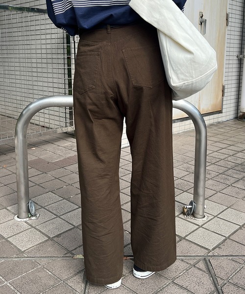 kutir(クティール)の「ハイウエストチノワイドパンツ(チノパンツ・レディース・カーキ/ブラック/ベージュ/ブラウン・MEDIUM/LARGE/SMALL)」の9枚目の写真