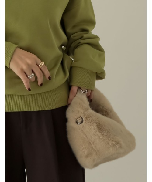 Re:EDIT（リエディ）の「[2023A/W COLLECTION]フェイクファーハンドバッグ（ハンドバッグ・レディース・ブラック/ベージュ/グリーン/モカ・FREE）」の9枚目の写真