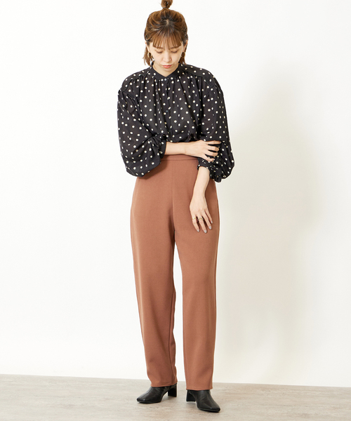 Simplicite(サンプリシテ)の「ニュアンスパンツ(スラックス・レディース・ネイビー/ブラウン/イエロー・SMALL/MEDIUM)」の4枚目の写真