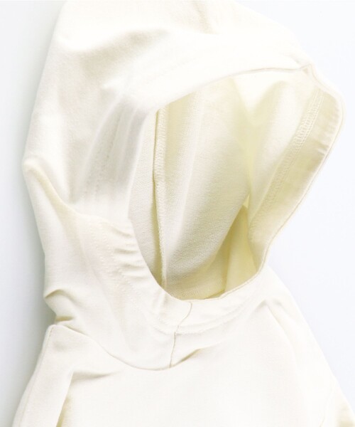 BRANSHES（ブランシェス）の「【バックプリント】ロゴフーデットパーカー（スウェット・キッズ・ネイビー/ブラック/アイボリー・130/110/140/150/160/120/100）」の21枚目の写真