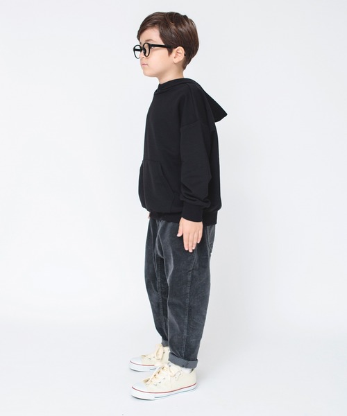 BRANSHES（ブランシェス）の「【バックプリント】ロゴフーデットパーカー（スウェット・キッズ・ネイビー/ブラック/アイボリー・130/110/140/150/160/120/100）」の11枚目の写真