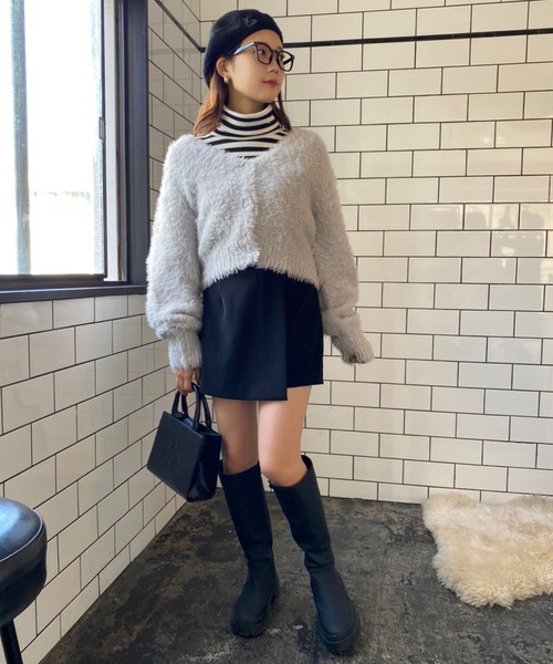 one after another NICE CLAUP（ワンアフターアナザーナイスクラップ）の「あざと可愛い。ふわふわショートフェザーカーディガン（カーディガン/ボレロ・レディース・グレー/ベージュ/ピンク/アイボリー・FREE）」の10枚目の写真