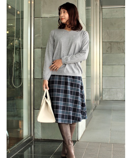fleur by mint breeze（フルールバイミントブリーズ）の「【M～5L 大きいサイズ】パール ニット プルオーバー（ニット/セーター・レディース・グレー/ネイビー/ピンク・M/LL/5L/L/4L/3L）」の6枚目の写真