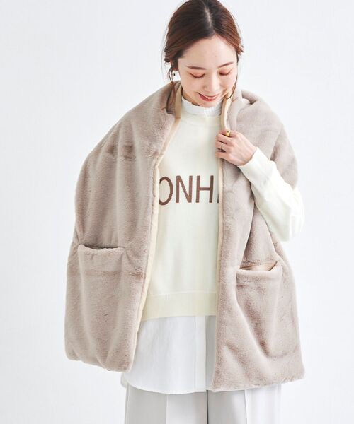 le.coeur blanc（ルクールブラン）の「TWEEDMILL フェイクファーポケツキストール（ストール/ショール・レディース・ベージュ・FREE）」の2枚目の写真
