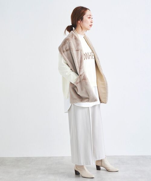 le.coeur blanc（ルクールブラン）の「TWEEDMILL フェイクファーポケツキストール（ストール/ショール・レディース・ベージュ・FREE）」の6枚目の写真
