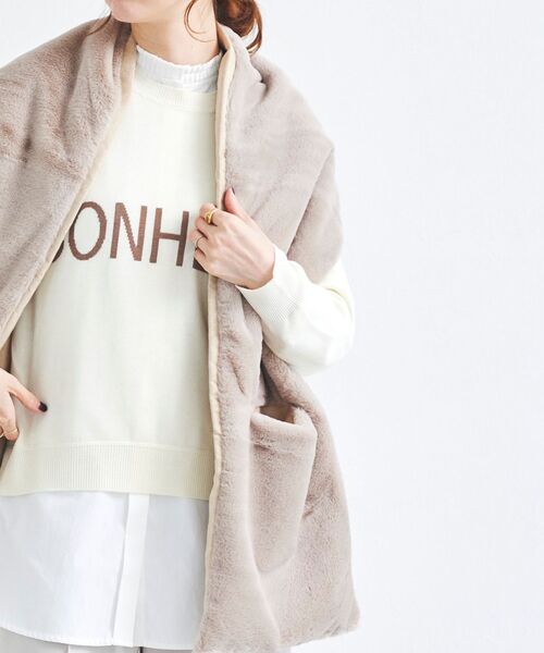 le.coeur blanc（ルクールブラン）の「TWEEDMILL フェイクファーポケツキストール（ストール/ショール・レディース・ベージュ・FREE）」の9枚目の写真