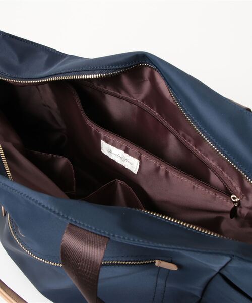 Jewelna Rose（ジュエルナローズ）の「フラッフィー ボストントートバッグ（ボストンバッグ・レディース・ネイビー/ベージュ/ブラック・FREE）」の9枚目の写真