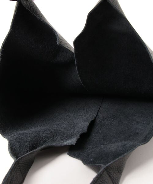 LAURA DI MAGGIO（ローラディマッジオ）の「(LAURA DI MAGGIO)ミニポーチ付トートバッグ（トートバッグ・レディース・ブラック/シルバー・FREE）」の3枚目の写真