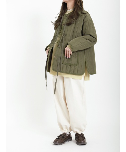 Samansa Mos2(サマンサ モスモス)の「布帛貼りワッフルロゴTシャツ(Tシャツ/カットソー・レディース・ベージュ/イエロー/チャコール・フリ-)」の4枚目の写真