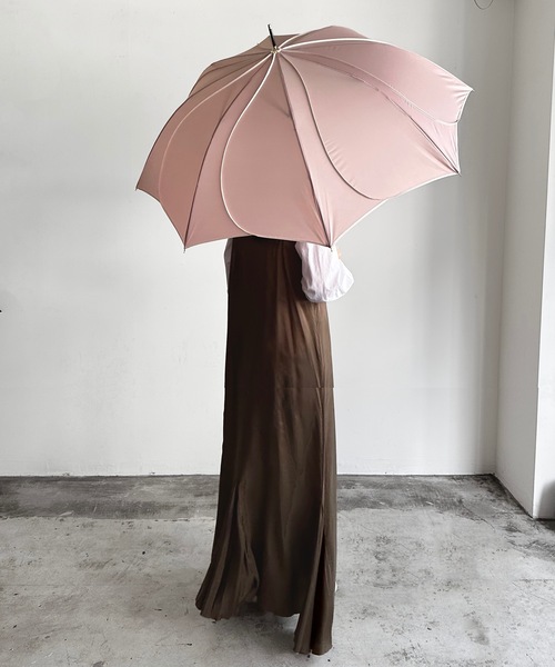 COMMON WARE(コモンウェアー)の「NT : フレラ傘 晴雨兼用花びら傘 UV 60cm(長傘・レディース・ライトパープル/バイオレット/ピンクベージュ・FREE)」の16枚目の写真