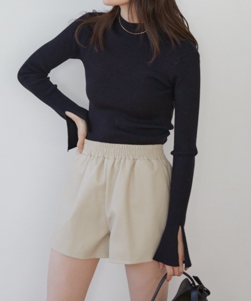 ACYM(アシーム)の「Relax leather short パンツ(その他パンツ・レディース・アイボリー/ブラウン・FREE)」の7枚目の写真