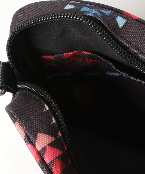 PENDLETON(ペンドルトン)の「∴【 PENDLETON / ペンドルトン 】キューブミニショルダーバッグ CUBE MINI SHOULDERBAG(ショルダーバッグ・レディース・ラベンダー/オフホワイト/ブラック・FREE)」の12枚目の写真