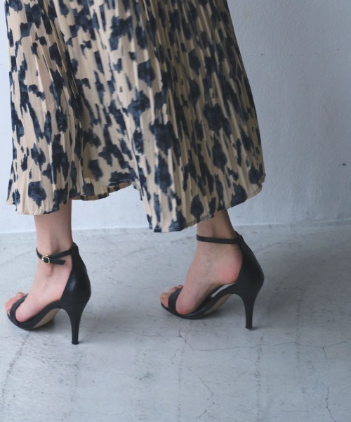 marjour(マージュール)の「PRINT PLEATS SKIRT(スカート・レディース・ベージュ系その他・M)」の9枚目の写真