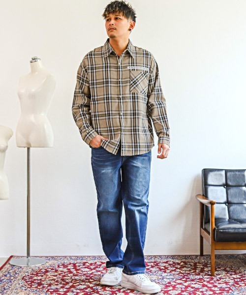 LUXSTYLE(ラグスタイル)の「ガールズフォト&ロゴプリント長袖シャツ(シャツ/ブラウス・メンズ・ベージュ/ホワイト/ブラック・M/L)」の7枚目の写真