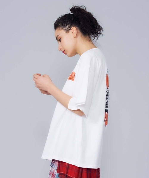 MILKFED.（ミルクフェド）の「ORANGE SS TOP（Tシャツ/カットソー・レディース・ライトブルー/ホワイト/オレンジ・ONE SIZE）」の17枚目の写真