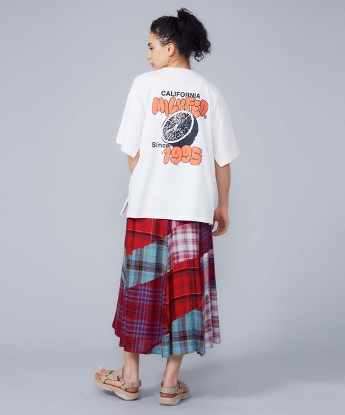 MILKFED.（ミルクフェド）の「ORANGE SS TOP（Tシャツ/カットソー・レディース・ライトブルー/ホワイト/オレンジ・ONE SIZE）」の19枚目の写真