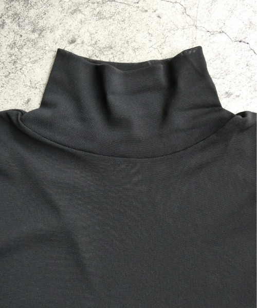 TRUNC（トランクエイティーエイト）の「Sheer Highneck Pullover（Tシャツ/カットソー・レディース・アイボリー/ブラック・FREE）」の18枚目の写真