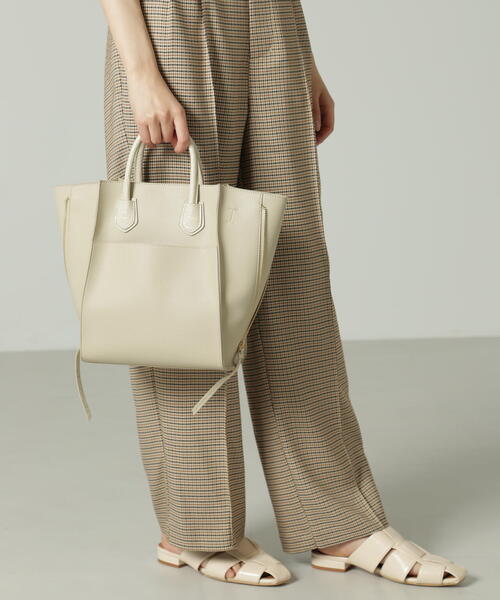 FREE'S MART(フリーズマート)の「サイドジップトートバッグ(トートバッグ・レディース・ホワイト/ブラック/カーキ・フリ-)」の18枚目の写真