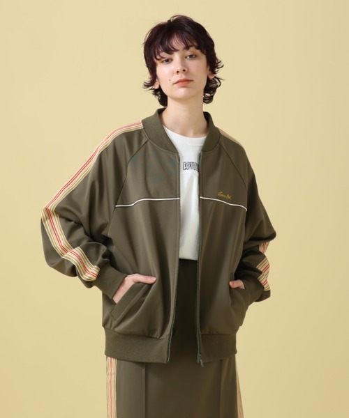 AVIREX（アヴィレックス）の「MA-1 TRUCKER JACKET/ MA-1トラッカージャケット（ジャージ・レディース・オリーブ系/ブルー系その他3・F）」の2枚目の写真