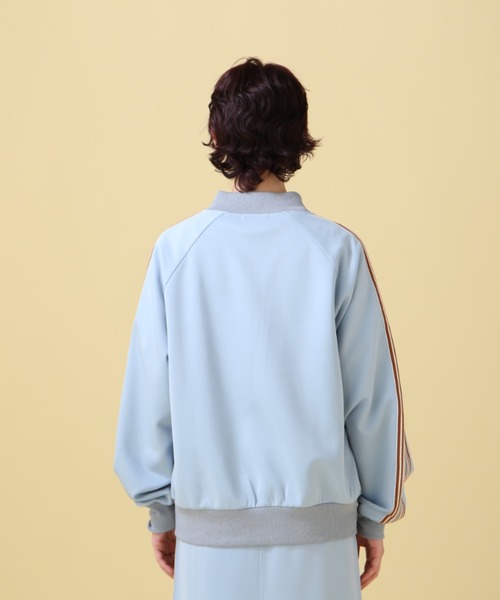 AVIREX（アヴィレックス）の「MA-1 TRUCKER JACKET/ MA-1トラッカージャケット（ジャージ・レディース・オリーブ系/ブルー系その他3・F）」の8枚目の写真