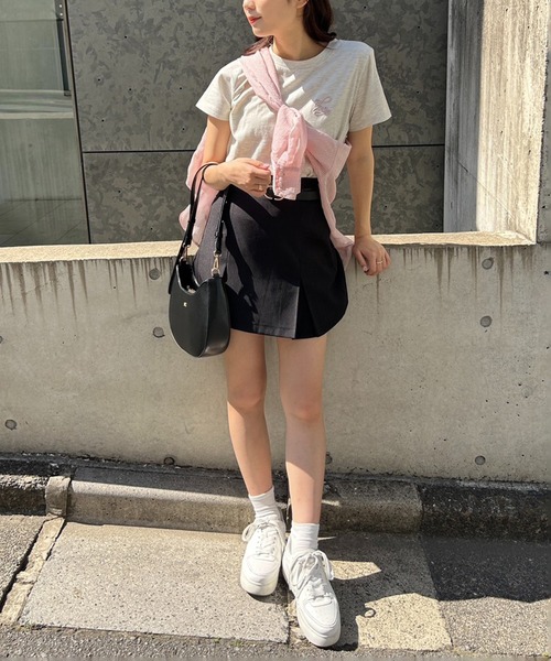 one after another NICE CLAUP（ワンアフターアナザーナイスクラップ）の「ベルト付きボックスプリーツミニスカート（スカート・レディース・ネイビー/ベージュ/ブラック/ブラック系その他・FREE）」の8枚目の写真