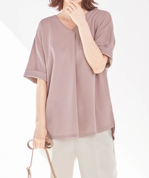 すっきりＶネックＴシャツブラウス
