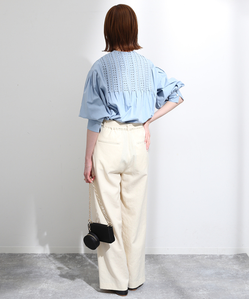 SLOBE IENA（スローブイエナ）の「カットワークタックブラウス
