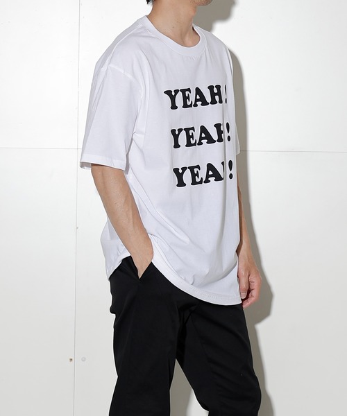 NUMBER (N)INE(ナンバーナイン)の「YEAH!YEAH!YEAH! T-SHIRT / ヤー! ヤー! ヤー! ロゴ Tシャツ(Tシャツ/カットソー・メンズ・ホワイト/ブラック・3/4/2/5)」の8枚目の写真