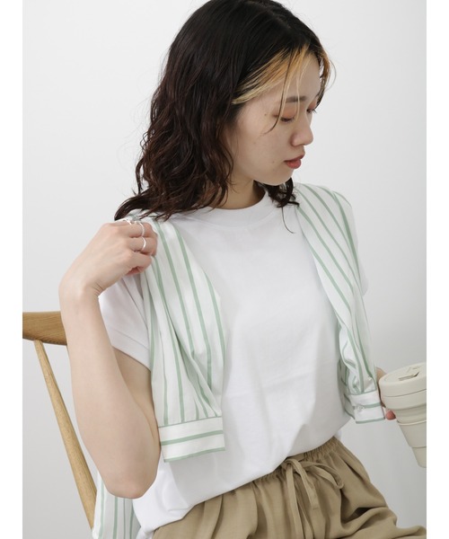 Samansa Mos2 blue（サマンサモスモスブルー）の「フレンチスリーブTシャツ（Tシャツ/カットソー・レディース・チャコールグレー/オフホワイト/パープル・F）」の2枚目の写真