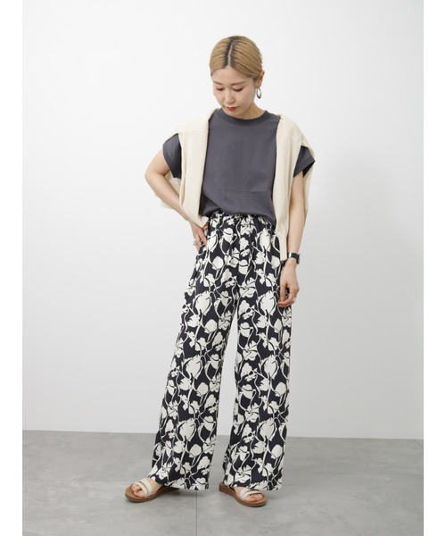 Samansa Mos2 blue（サマンサモスモスブルー）の「フレンチスリーブTシャツ（Tシャツ/カットソー・レディース・チャコールグレー/オフホワイト/パープル・F）」の15枚目の写真