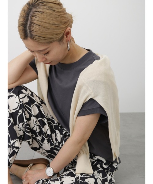 Samansa Mos2 blue（サマンサモスモスブルー）の「フレンチスリーブTシャツ（Tシャツ/カットソー・レディース・チャコールグレー/オフホワイト/パープル・F）」の18枚目の写真