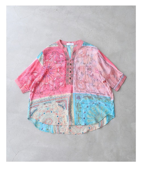 cawaii(カワイイ)の「ビジューがキラキラ輝くエスニック調シアーブラウストップス(シャツ/ブラウス・レディース・ピンク・FREE)」の3枚目の写真