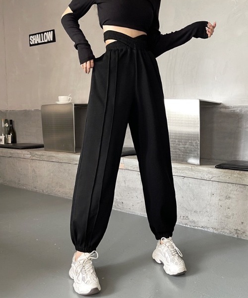 LAC-VERT（ラック・ヴェール）の「ウエストクロスゴム スウェット