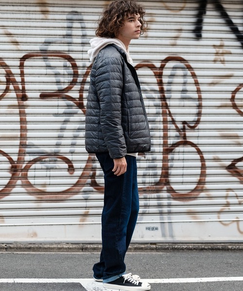 OUTDOOR PRODUCTS（アウトドアプロダクツ）の「【OUTDOOR PRODUCTS/アウトドアプロダクツ】スタンド軽量ダウンジャケット　パッカブル仕様　洗濯可能　撥水　抗菌　防臭　静電防止　防風　透湿機能（ダウンジャケット/コート・メンズ・ブルー系その他/チャコールグレー/カーキ/ブラック・X-LARGE/LARGE/MEDIUM）」の20枚目の写真