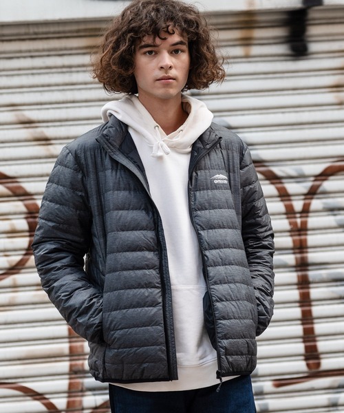 OUTDOOR PRODUCTS（アウトドアプロダクツ）の「【OUTDOOR PRODUCTS/アウトドアプロダクツ】スタンド軽量ダウンジャケット　パッカブル仕様　洗濯可能　撥水　抗菌　防臭　静電防止　防風　透湿機能（ダウンジャケット/コート・メンズ・ブルー系その他/チャコールグレー/カーキ/ブラック・X-LARGE/LARGE/MEDIUM）」の21枚目の写真