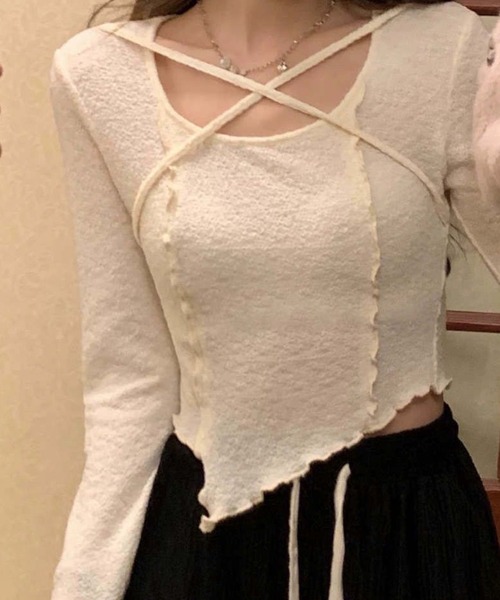Vipoa(ヴィポア)の「フロントクロスデザイン メロートップス(Tシャツ/カットソー・レディース・ブラック/ピンク/ホワイト・FREE)」の4枚目の写真