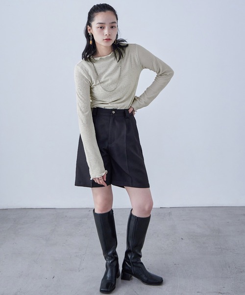 Fashion Letter(ファッションレター)の「指穴付き プチハイネック 長袖カットソー(Tシャツ/カットソー・レディース・グレイッシュベージュ/アイボリー/ブルー/ブラック・M)」の16枚目の写真