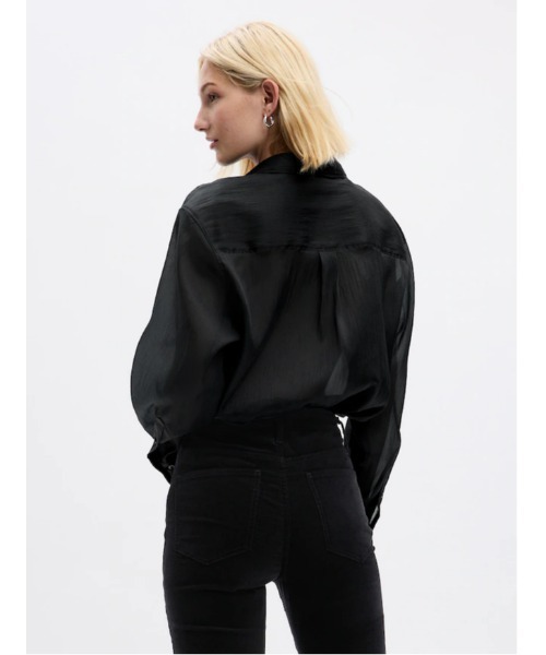 GAP(ギャップ)の「シアー オーガンザ ビッグシャツ(シャツ/ブラウス・レディース・ブラック/ベージュ/ネイビー・XS/XXS/L/M/S)」の8枚目の写真