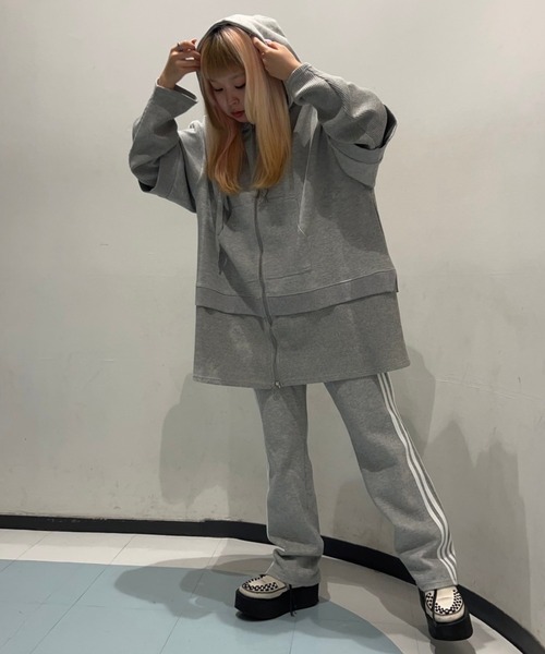 Candy Stripper（キャンディストリッパー）の「CND COMBINED ZIP UP フーディー（パーカー・レディース・ブラック/ヘザーグレー/グレー・2）」の11枚目の写真